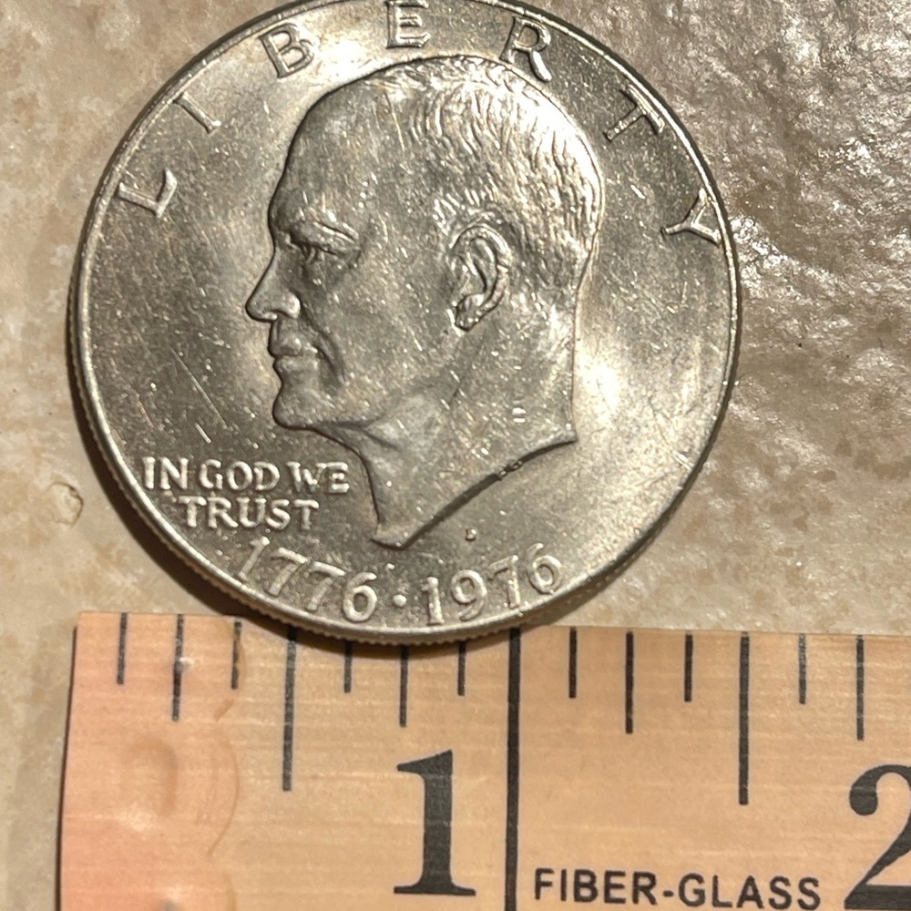 1776-1976 Eisenhower Liberty Bell Moon Silver Dollar - Picture 3 of 5